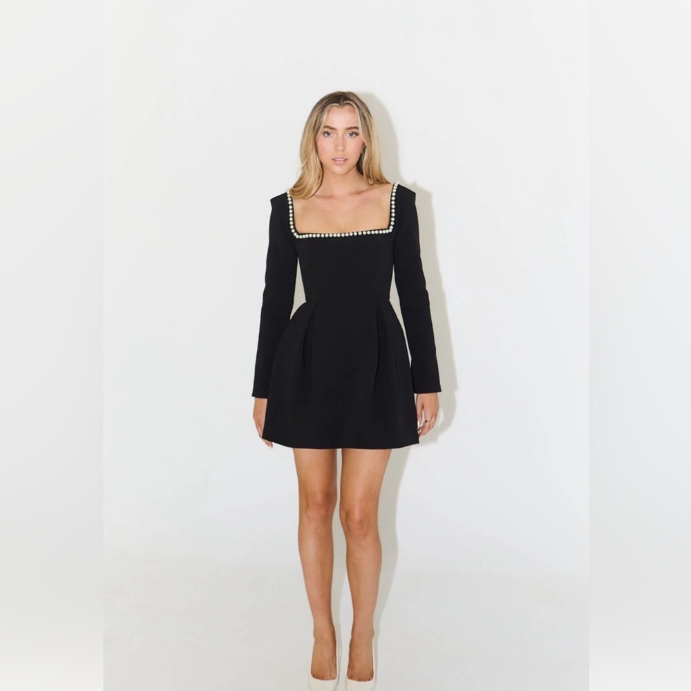 Odd Muse | The Ultimate Pearl Mini Dress | Black | Size M | NWT